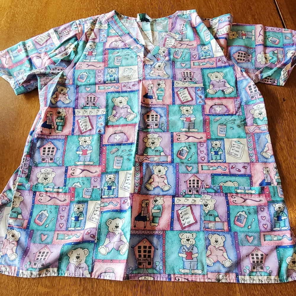 Scrub top